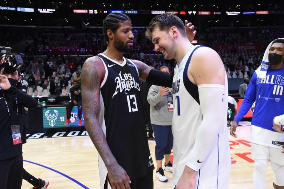 曾凡博荣膺,本周最佳球,OD体育,OD体育官网,OD体育入口,OD体育平台,OD体育官方